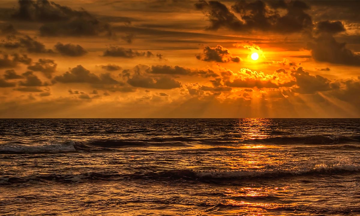 crucero al atardecer ixtapa zihuatanejo