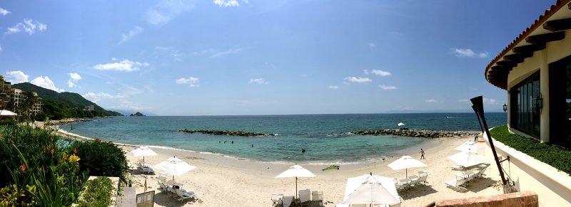 Un rompeolas diferente en Puerto Vallarta