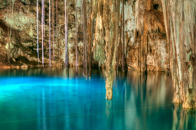 nadar en un cenote