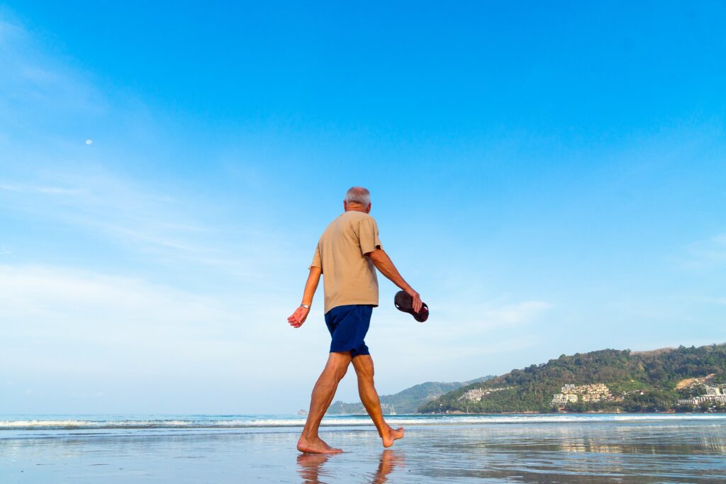 Senior Citizen en la playa